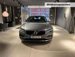 Grå Begagnad 2020 Volvo V90 Momentum Kombi | 259 000 kr (Bra pris)