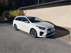 Vit Begagnad 2020 Kia Ceed Sportswagon Kombi | 199 000 kr (Marknadspris)