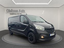 Svart Begagnad 2021 Renault Trafic Van | 289 000 kr