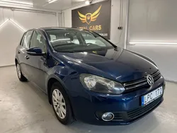 Mörkblå (blå) Begagnad 2011 VW Golf Halvkombi | 59 990 kr (Marknadspris)