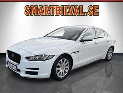 Vit Begagnad 2015 Jaguar XE Sedan | 119 900 kr (Marknadspris)