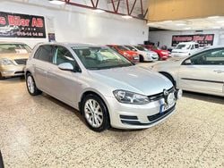 Silver Begagnad 2017 VW Golf VII Halvkombi | 119 900 kr (Marknadspris)
