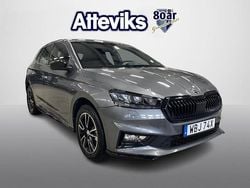 Grå Begagnad 2024 Skoda Fabia Monte Carlo Halvkombi | 228 900 kr (Marknadspris)