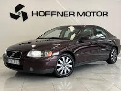 Mörkröd Begagnad 2005 Volvo S60 Kinetic Sedan | 29 000 kr (Bra pris)