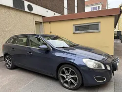 Blå Begagnad 2012 Volvo V60 Momentum Kombi | 86 000 kr (Superpris)