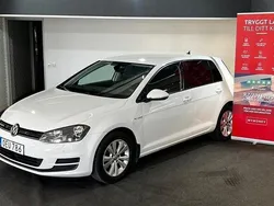 Vit Begagnad 2016 VW Golf VII Halvkombi | 114 900 kr (Bra pris)