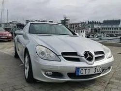 Silver Begagnad 2007 Mercedes SLK350 Cab | 124 900 kr (Marknadspris)