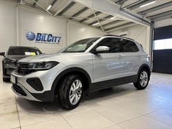 Silver Begagnad 2024 VW T-Cross Life SUV | 264 900 kr (Lite dyr)