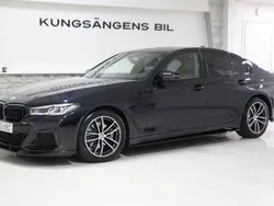 Svart Begagnad 2020 BMW 520 M Sport Sedan | 444 900 kr (Dyr)