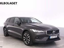 Begagnad 2024 Volvo V60 CC Kombi | 424 800 kr (Marknadspris)