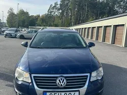 Blå Begagnad 2007 VW Passat Highline Kombi | 24 999 kr (Marknadspris)