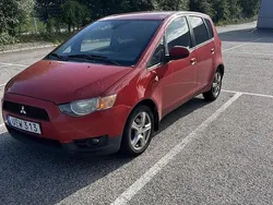 Röd Begagnad 2011 Mitsubishi Colt Halvkombi | 25 000 kr (Marknadspris)