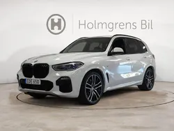 Vit Begagnad 2019 BMW X5 M Sport SUV | 579 800 kr (Marknadspris)