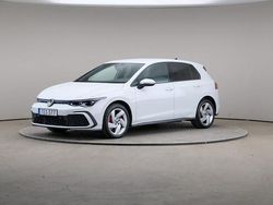 Pure white (solid) Begagnad 2020 VW Golf VIII GTE Halvkombi | 279 000 kr (Marknadspris)