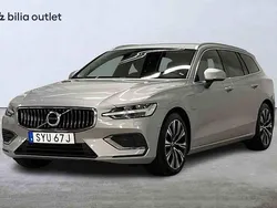 Silver Begagnad 2023 Volvo V60 Kombi | 344 900 kr (Bra pris)