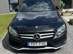 Svart Begagnad 2016 Mercedes C220 AMG line Sedan | 250 000 kr (Marknadspris)
