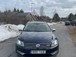 Blå Begagnad 2015 VW Passat Alltrack Kombi | 87 500 kr