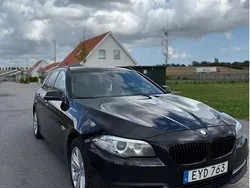 Svart Begagnad 2015 BMW 520 Comfort Edition Kombi | 155 000 kr (Marknadspris)