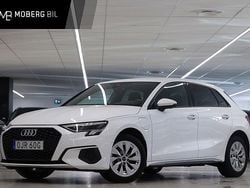 Vit Begagnad 2023 Audi A3 Sportback e-tron Proline Halvkombi | 299 900 kr (Marknadspris)