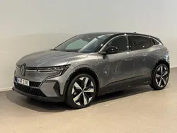 Grå Begagnad 2022 Renault Mégane Techno Halvkombi | 319 500 kr (Marknadspris)
