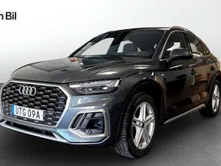 Grå Begagnad 2022 Audi Q5 S-Line SUV | 579 000 kr