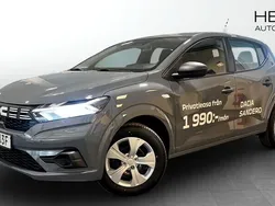 Grå (grey) Ny 2025 Dacia Sandero Essentiel Halvkombi | 200 700 kr (Marknadspris)