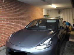 Grå Begagnad 2020 Tesla Model 3 Long Range AWD Sedan | 220 000 kr (Superpris)