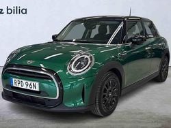 Grön Begagnad 2023 Mini Cooper Halvkombi | 239 900 kr
