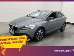 Grå Begagnad 2017 Volvo V40 CC Momentum Kombi | 174 800 kr (Marknadspris)