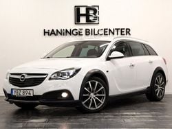 Vit Begagnad 2016 Opel Insignia Country Tourer Kombi | 149 900 kr (Marknadspris)