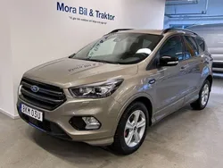 Grå Begagnad 2019 Ford Kuga ST-Line SUV | 249 900 kr (Marknadspris)
