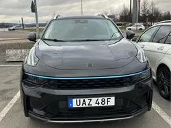 Svart Begagnad 2021 Lynk & Co 01 SUV | 265 000 kr (Marknadspris)