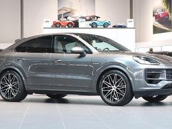 Grå Begagnad 2024 Porsche Cayenne SUV | 1 179 000 kr (Marknadspris)