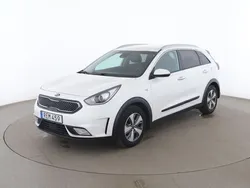 Vit Begagnad 2018 Kia Niro Advance SUV | 187 000 kr (Marknadspris)