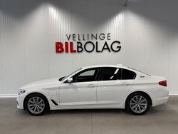 Vit Begagnad 2019 BMW 530e iPerformance Sedan | 219 500 kr (Marknadspris)