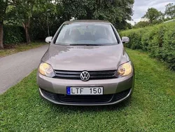 Brun Begagnad 2012 VW Golf VII Halvkombi | 69 500 kr (Marknadspris)