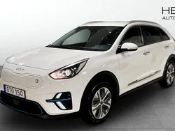 Vit (white) Begagnad 2022 Kia e-Niro 2 SUV | 299 900 kr (Marknadspris)
