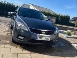 Grå Begagnad 2011 Kia Ceed Sportswagon Kombi | 27 000 kr (Dyr)