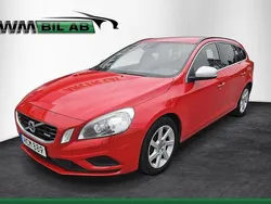Röd Begagnad 2012 Volvo V60 R-Design Kombi | 119 000 kr (Marknadspris)