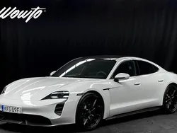 Vit (carrara white metallic) Begagnad 2023 Porsche Taycan GTS Sedan | 1 099 800 kr