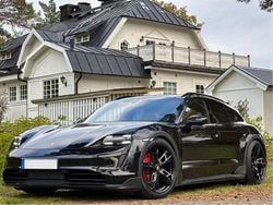 Begagnad 2022 Porsche Taycan 4S Cross Turismo Sedan | 785 000 kr