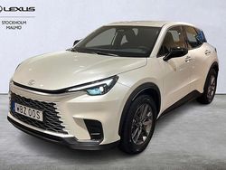 Vit Begagnad 2024 Lexus LBX SUV | 319 000 kr (Superpris)