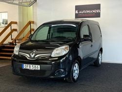 Svart Begagnad 2017 Renault Kangoo Minibuss | 74 900 kr (Bra pris)