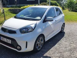 Vit Begagnad 2016 Kia Picanto Halvkombi | 67 500 kr (Marknadspris)
