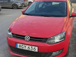 Röd Begagnad 2014 VW Polo Halvkombi | 75 000 kr (Marknadspris)