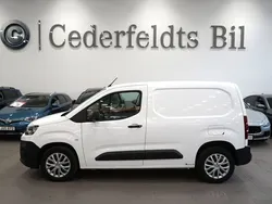 Vit Begagnad 2020 Citroën Berlingo Minibuss | 149 900 kr (Marknadspris)