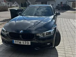 Svart Begagnad 2018 BMW 330 Sport Line Kombi | 210 000 kr (Superpris)