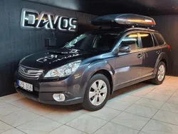 Mörkgrå (grå) Begagnad 2012 Subaru Outback SUV | 79 900 kr (Marknadspris)