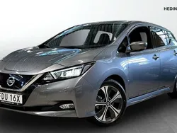 Grå (grey) Begagnad 2022 Nissan Leaf N-Connecta Halvkombi | 179 900 kr (Bra pris)