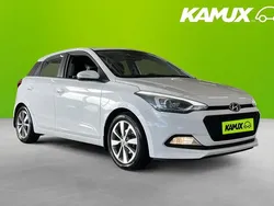 Vit Begagnad 2017 Hyundai i20 Halvkombi | 104 800 kr (Marknadspris)